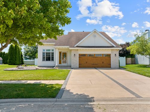 145 Old Farm Mid Ct, Bradley, IL, 60915-1485 | Card Image