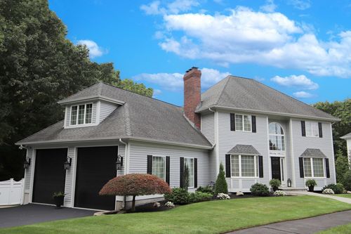33 Sanders Dr, Saugus, MA, 01906-1281 | Card Image