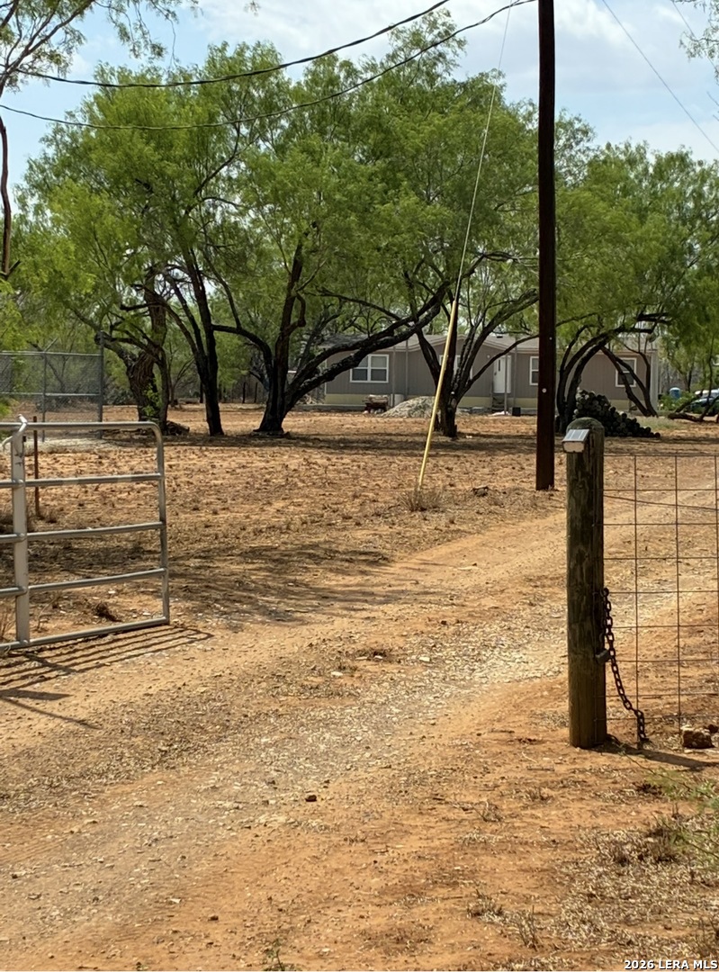 Residential in Artesia Wells 4