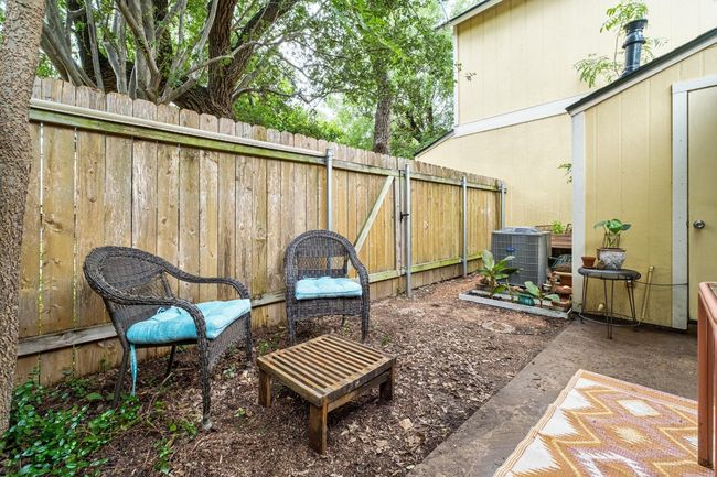 Private courtyard area | Image 23