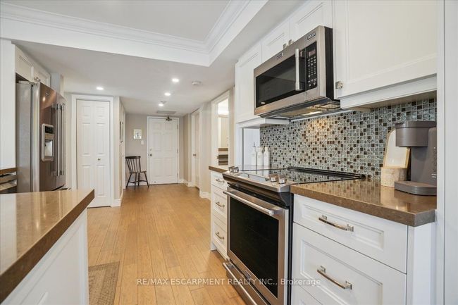 202C - 216 Plains Rd W, Condo with 2 bedrooms, 2 bathrooms and null parking in Burlington ON | Image 15
