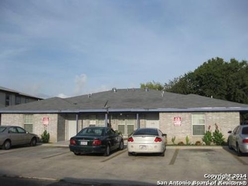 7611 Windsor Oaks, San Antonio, TX, 78239-3560 | Card Image