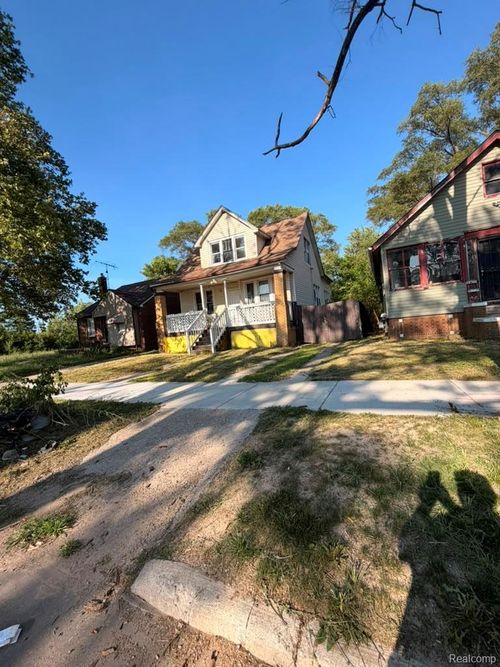 13768 Gable St, Detroit, MI, 48212-1802 | Card Image