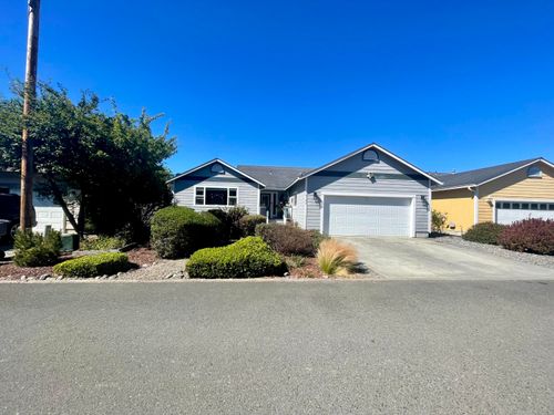 2122 Ariel Way, Arcata, CA, 95521-9684 | Card Image