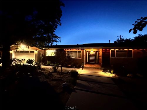 9767 1/2 Nita Ave., Chatsworth, CA, 91311 | Card Image