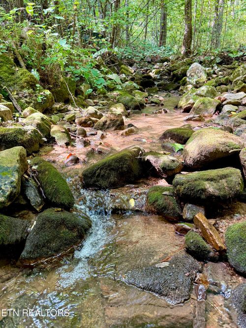 154 Summit Trails Dr, Sevierville, TN, 37862 | Card Image