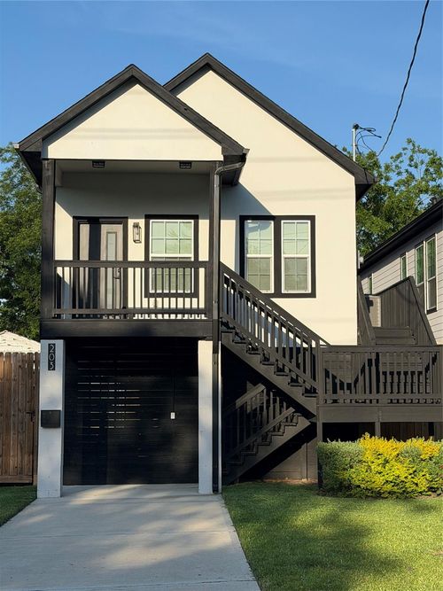 205 3rd Street, Rosenberg, TX, 77471 | Card Image