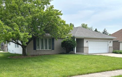 710 Buffalo Dr, Minooka, IL, 60447-8722 | Card Image