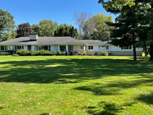 604 Oakland Pl Ne, Austin, MN, 55912-4176 | Card Image