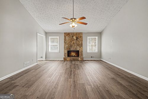 2060 Lost Forest Ln Sw, Conyers, GA, 30094-6173 | Card Image