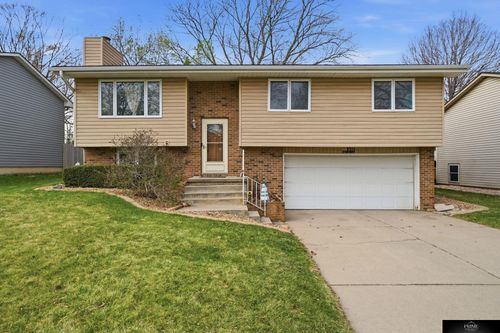 3311 N 72nd St, Lincoln, NE, 68507-2114 | Card Image