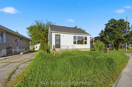 195 Sidney St, Trenton, ON, K8V2S9 | Card Image