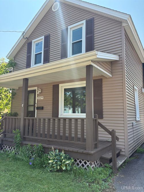 2229 Presque Isle Avenue, Marquette, MI, 49855 | Card Image