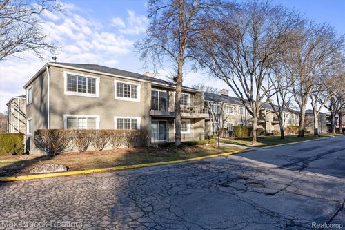 unit-57-1115 N Old Woodward Ave, Birmingham, MI, 48009-5438 | Card Image