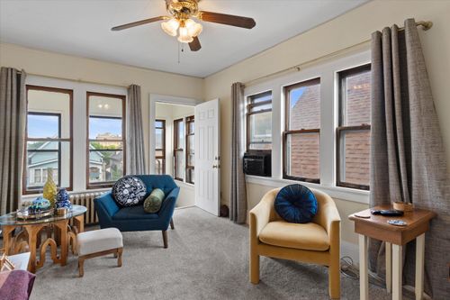 1545 S 31 St, Milwaukee, WI, 53215 | Card Image