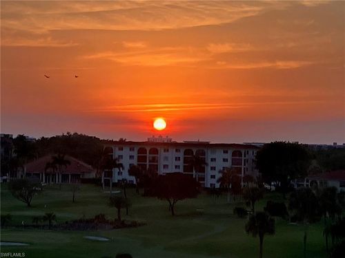 601-21 High Point Cir, NAPLES, FL, 34103-4271 | Card Image