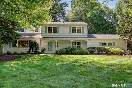 19 Vineyard Ln, Westport, CT, 06880-2256 | Card Image