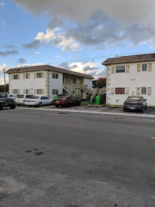 1670 Nw 58th Ter, Sunrise, FL, 33313-4753 | Card Image