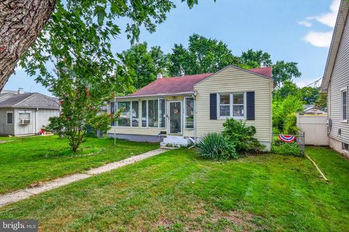 517 N Bradford St, SEAFORD, DE, 19973-2405 | Card Image
