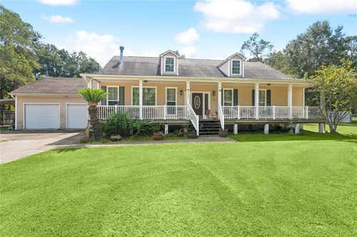 23500 Duncan Ln, Bush, LA, 70431-2577 | Card Image