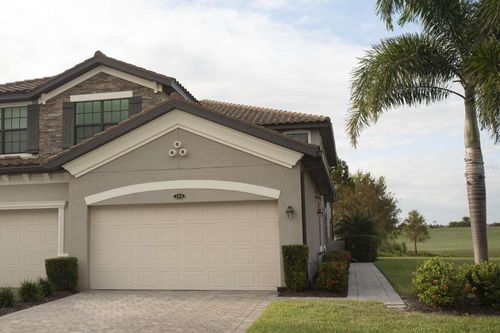 unit-104-5904 Wake Forest Run, BRADENTON, FL, 34211-2692 | Card Image