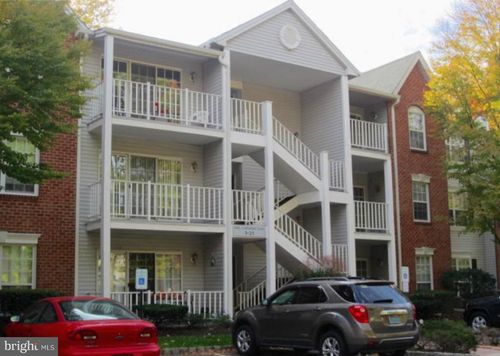 14 Versailles Ct, HAMILTON, NJ, 08619-4639 | Card Image