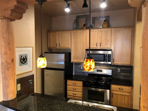 b238-1405 Vegas Verdes, Santa Fe, NM, 87507-2901 | Card Image