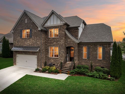 2528 Westerham Way, Thompsons Station, TN, 37179-5401 | Card Image