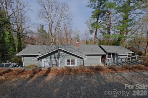 71 Norfolk Ln, Laurel Park, NC, 28739 | Card Image