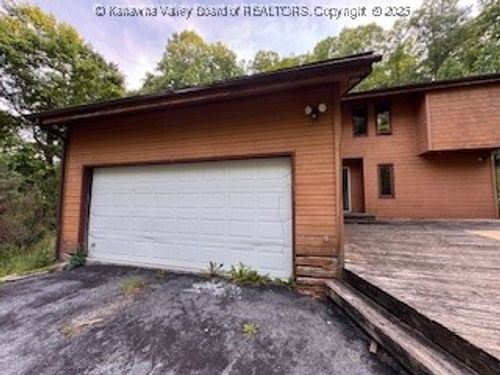 441 Poplar Grove Dr, Princeton, WV, 24739-4835 | Card Image