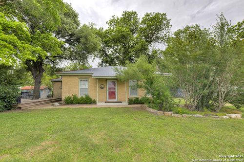 4190 Atkins Rd, Salado, TX, 76571-5462 | Card Image