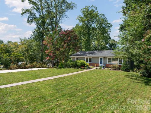 182 Locust Ct, Arden, NC, 28704-2905 | Card Image