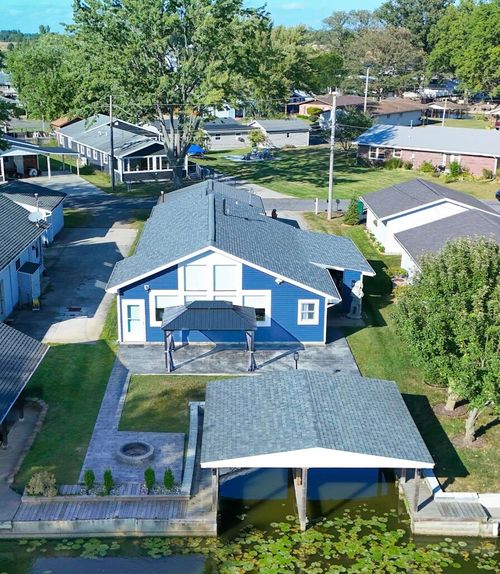 11546 Horseshoe Channel Dr, Lakeview, OH, 43331-9109 | Card Image