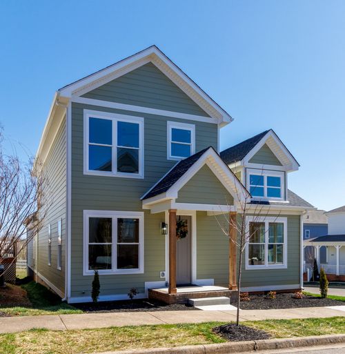 329 Augusta Ave, Pleasant View, TN, 37146-7167 | Card Image