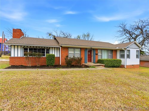 1420 Northcrest Dr, Ada, OK, 74820-4230 | Card Image