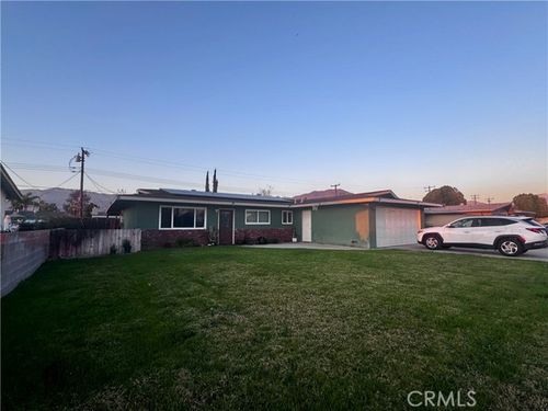 26732 Cypress St, Highland, CA, 92346 | Card Image