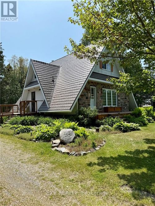 129 Beauparlant Rd, Saint Charles, ON, P0M2W0 | Card Image