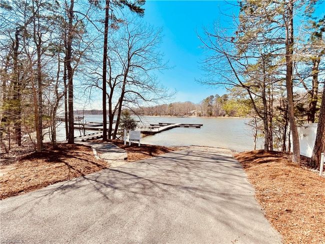 Neighborhood boat ramp | Image 47