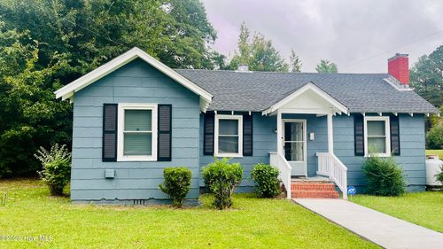 301 W 10th St, Scotland Neck, NC, 27874-1241 | Card Image