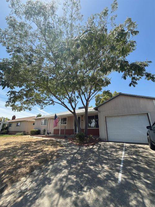 6629 Hazel Ave, Orangevale, CA, 95662-3424 | Card Image