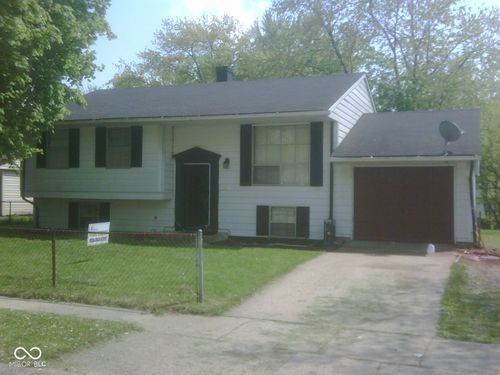 8803 Balboa Ct, Indianapolis, IN, 46226-5575 | Card Image