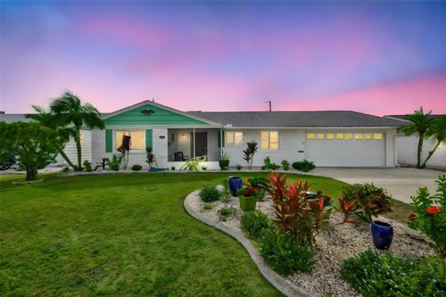 1520 Danbury Drive, SUN CITY CENTER, FL, 33573 | Card Image