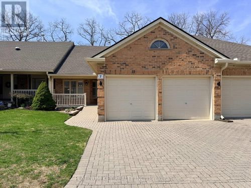 7-1331 Commissioners Rd W, London, ON, N6K1E2 | Card Image