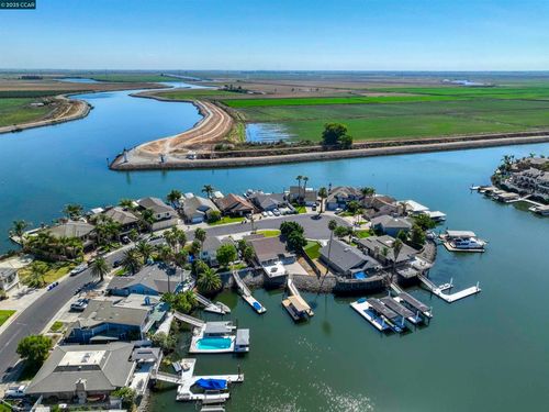 51 Discovery Bay Blvd, Discovery Bay, CA, 94505-9448 | Card Image