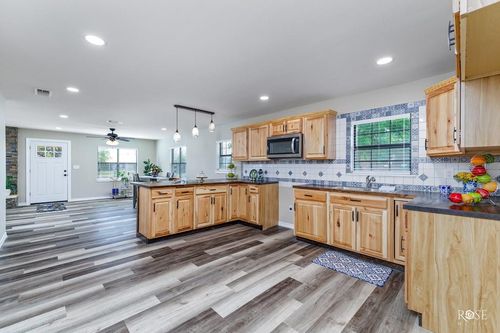 14 E 23rd St, San Angelo, TX, 76903 | Card Image