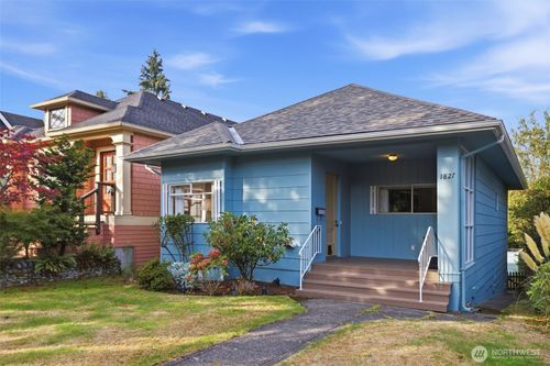 1827 4th Ave W, Seattle, WA, 98119-3020 | Card Image