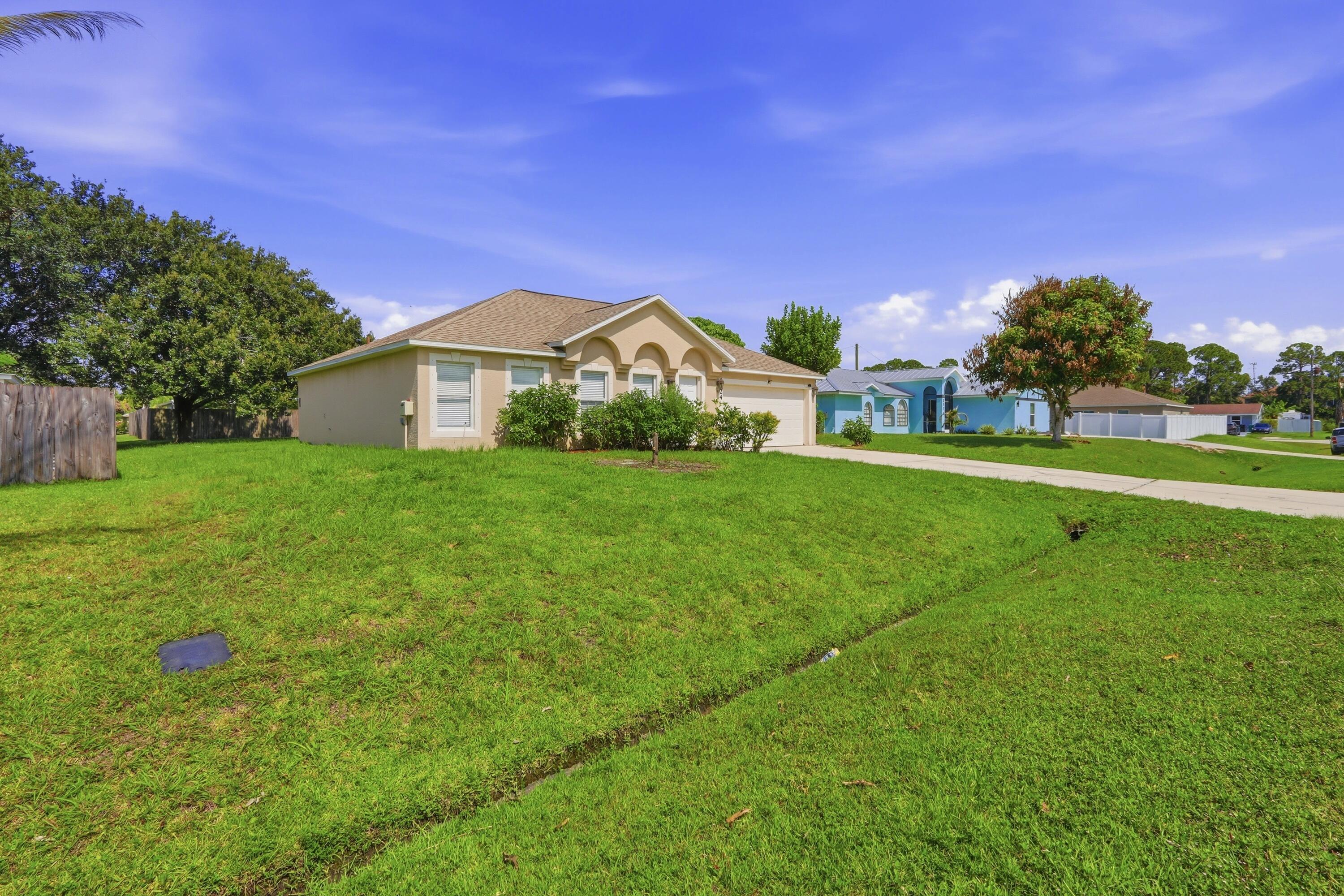 Residential Lease in Port St Lucie 4