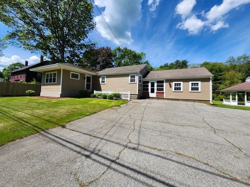 16 Hough Rd, Sutton, MA, 01590 | Card Image