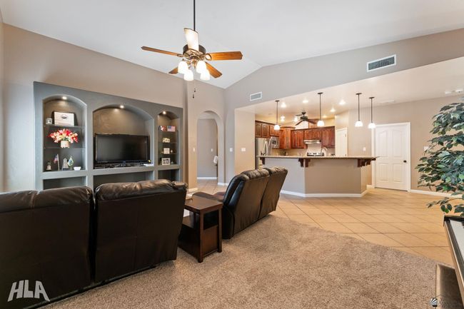 10320 E 37 Th Pl, House other with 4 bedrooms, 2 bathrooms and 2 parking in Yuma AZ | Image 5