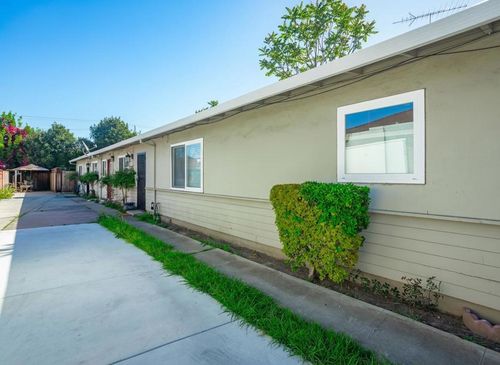 1120 Locust St, San Jose, CA, 95110-2708 | Card Image